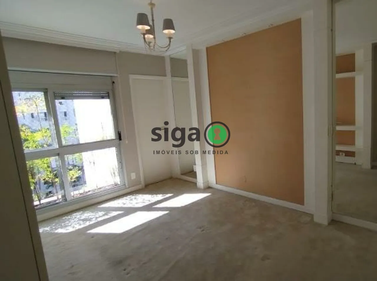 Imagem Apto para locação no bairro Cerqueira Cesar, com 2 suites, 2 vagas, para locação. SEMI MOBILIADO