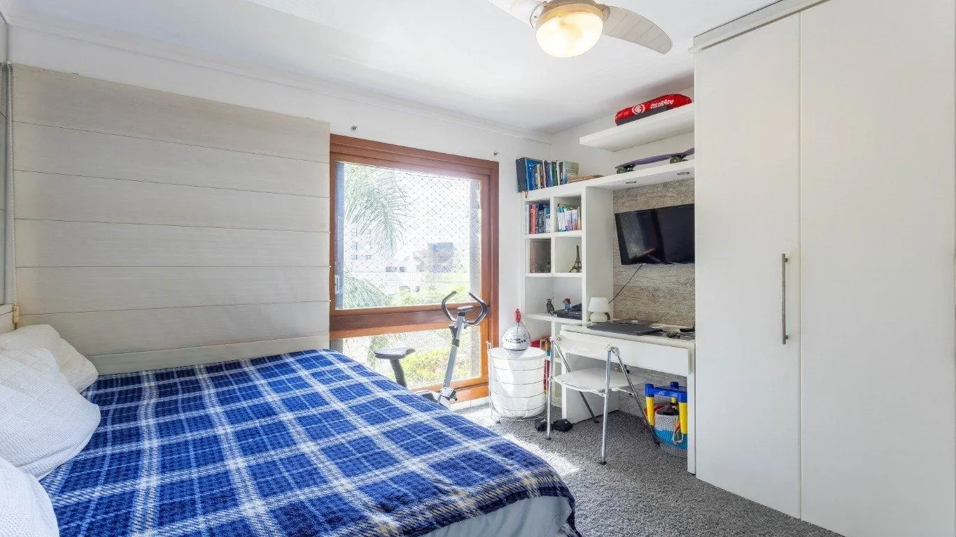 Imagem Apartamento193m² privativos, 3 dormitórios (2 suítes), 3 vagas