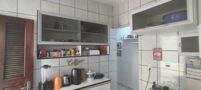 Imagem Casa de Condomínio com 3 Quartos para Alugar, 1 m² em Turu - São Luís
