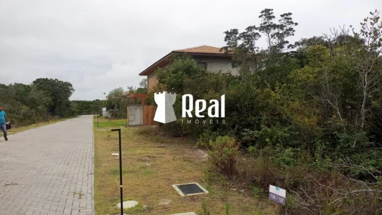 Imagem 700m² - Plano- Condomínio com Acesso a Praia