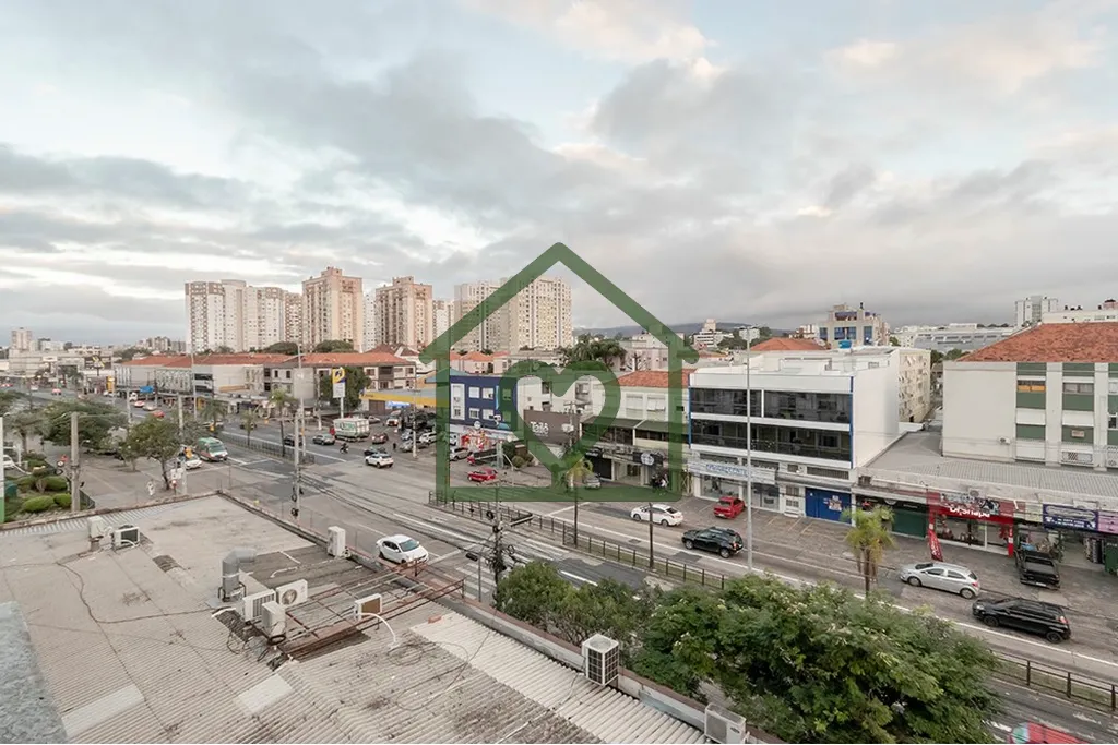 Imagem Descubra o seu novo lar em Porto Alegre! Este excelente apartamento de 130 metros quadrados, localiz...