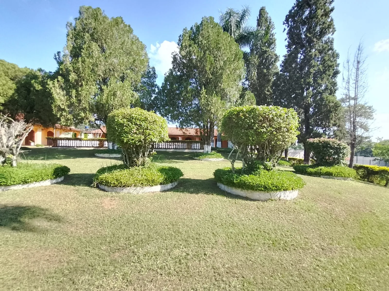 Imagem Terreno de 800m² com Vista para o Lago no Condomínio Village da Serra - Araçoiaba da Serra-SP