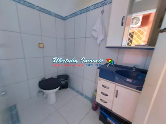 Imagem casa bem localizada com 03 dormitórios no centro