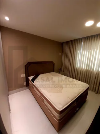 Imagem CASAL IMÓVEIS VENDE ED CITY BAY LUXUOSO DE 302 M² 4 SUÍTES + 4 VGS 100% MOBILIADO PORTEIRA FECHADA