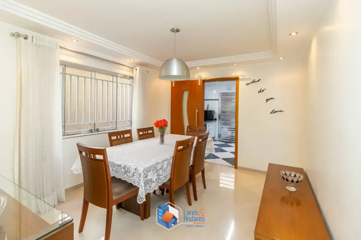 Imagem Sobrado para venda em Jardim Santa Cruz (Sacomã) com 3 quartos, sendo 1 suíte, 140m²