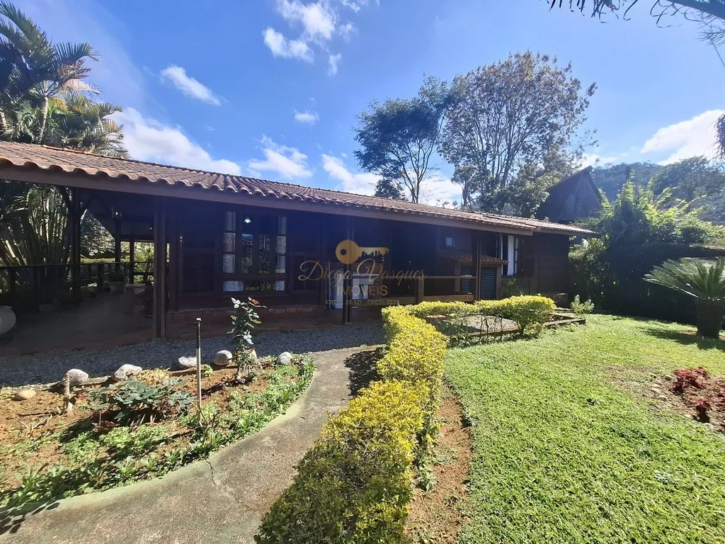 Imagem Casa em Condomínio para Venda em Teresópolis / RJ no bairro Vargem Grande