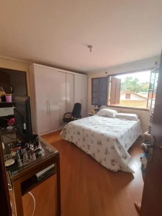 Imagem Casa com 5 dormitórios à venda, 287 m² por R$ 1.600.000,00 - Vila Acoreana - Poá/SP