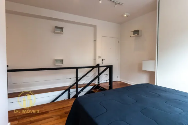 Imagem Duplex para Locação na Vila Olimpia: Mobiliado, com 1 suíte e 1 vaga.