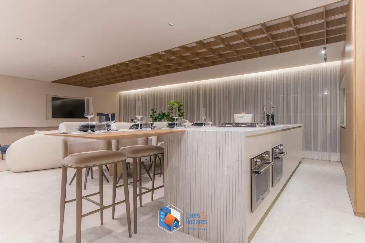 Imagem Apartamento para venda em Alto de Pinheiros com 4 quartos, sendo 4 suítes, 220m²