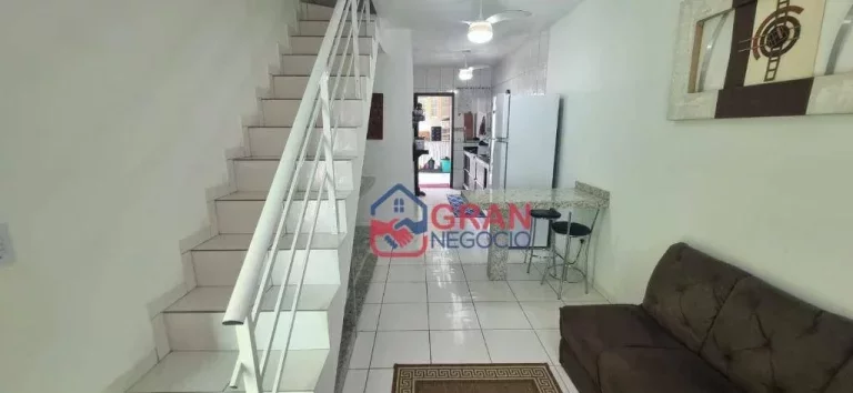 Imagem Casa em Matinhos - Com piscina - 50m da praia
