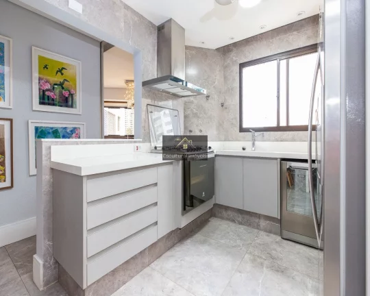 Imagem OPORTUNIDADE VILA ANDRADE LUXUOSO APARTAMENTO 254,00 M 4 SUÍTES SALA 3 AMBIENTES SALA LAREIRA VARANDA LAVABO 2 ESCRITÓRIOS LAZER 4 VAGAS E DEPÓSITO