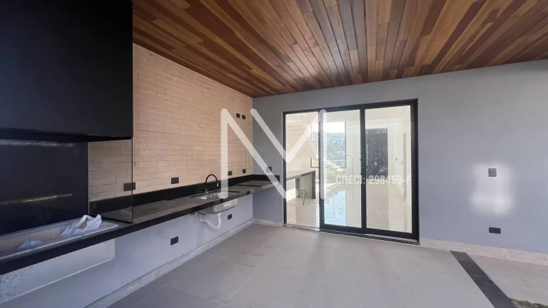 Imagem Casa Sobrado à venda 4 Quartos 4 Suítes 258m² Condomínio - Bairro Floresta