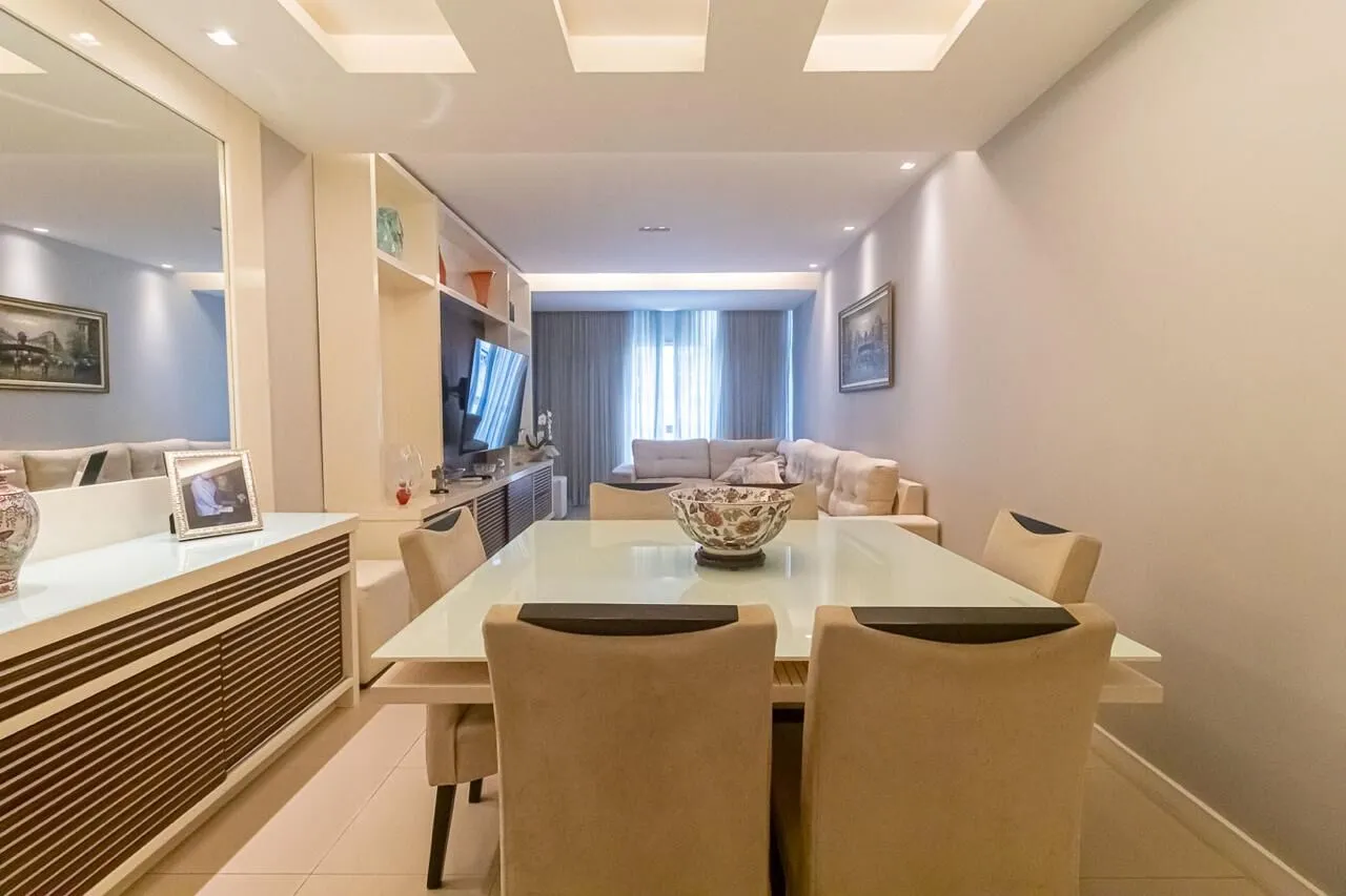 Foto do imóvel Apartamento à venda em Rio de Janeiro/RJ em Copacabana, Rio de Janeiro - RJ