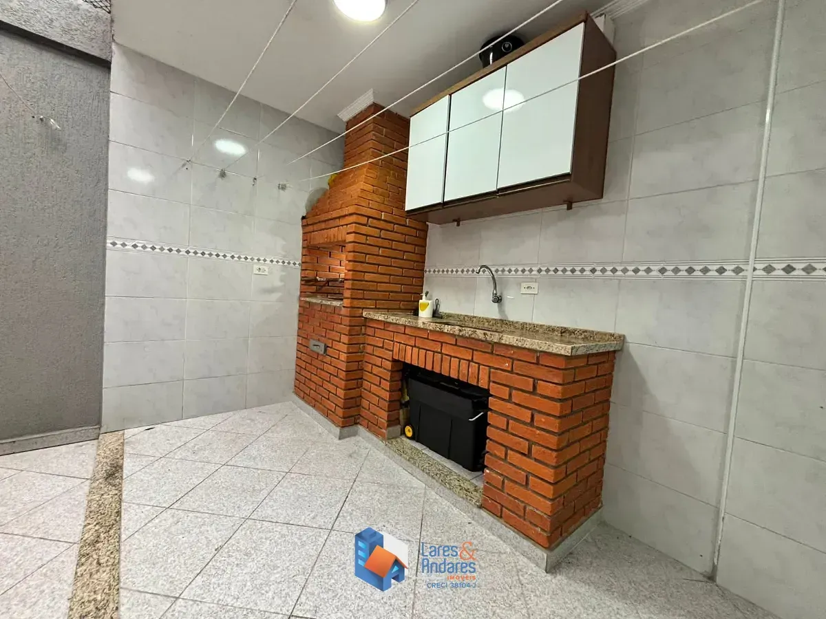Imagem Sobrado para venda em Jardim Mangalot com 3 quartos, sendo 1 suíte, 193m²