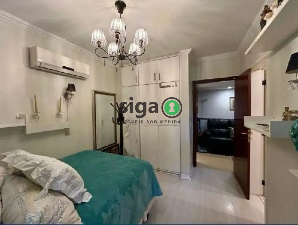 Imagem Apartamento Alto Padrão de 4 Quartos com 3 Vagas -165m² à Venda.