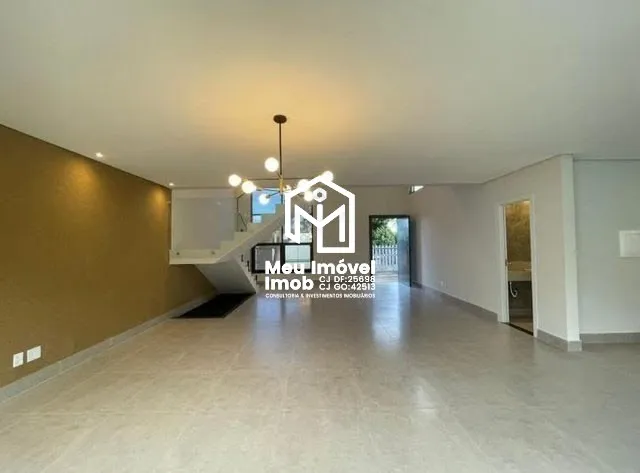 Imagem SHA Quadra 4 Arniqueiras Casa 3 Suítes 2 Vagas Útil 270 m² Terreno 235 m²