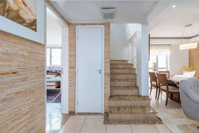 Imagem Triplex com 3 quartos Mobiliado à Venda em Condomínio Fechado no Boqueirão