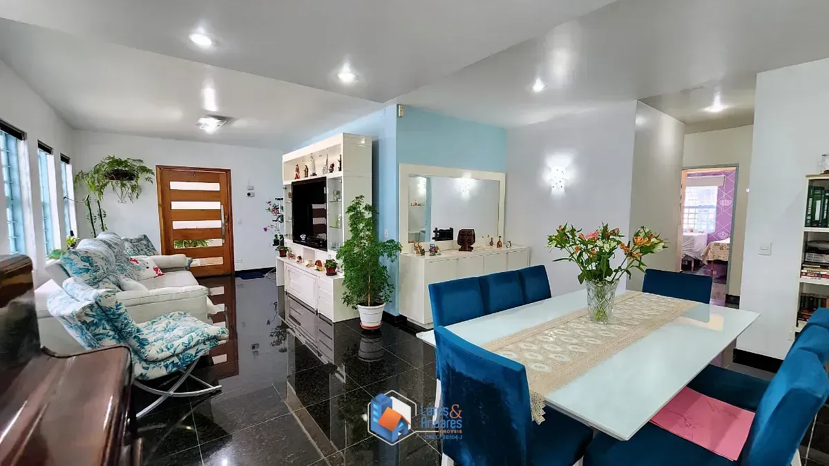 Imagem Casa para venda em Saúde com 3 quartos, sendo 3 suítes, 119m²
