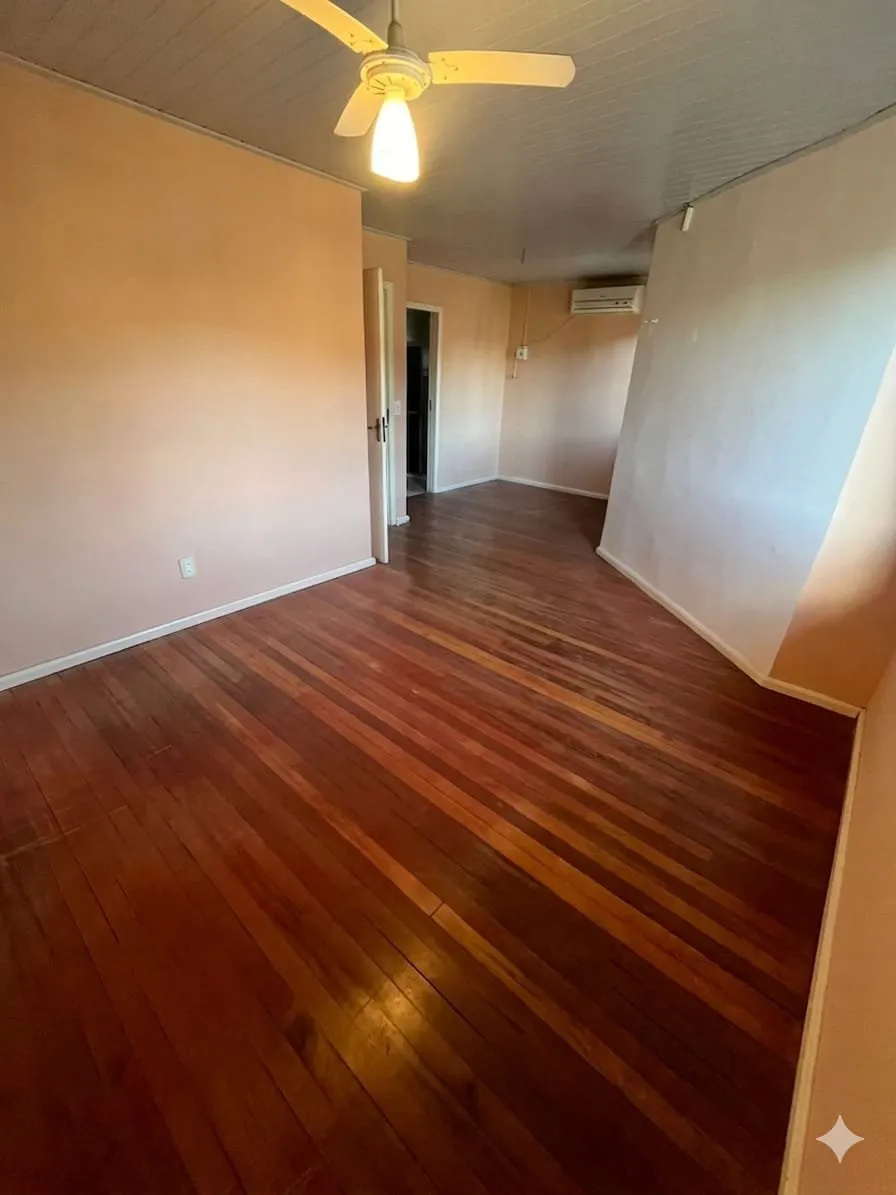 Imagem CASA À VENDA EM VIAMÃO - BAIRRO VIAMÓPOLIS! Excelente oportunidade para quem busca espaço, conforto e uma localização privilegiada!