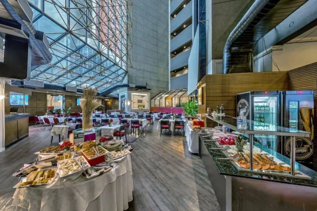 Imagem Flat disponível para locação no Hotel Massis, com 50m², 1 dormitório e 1 vaga de garagem
