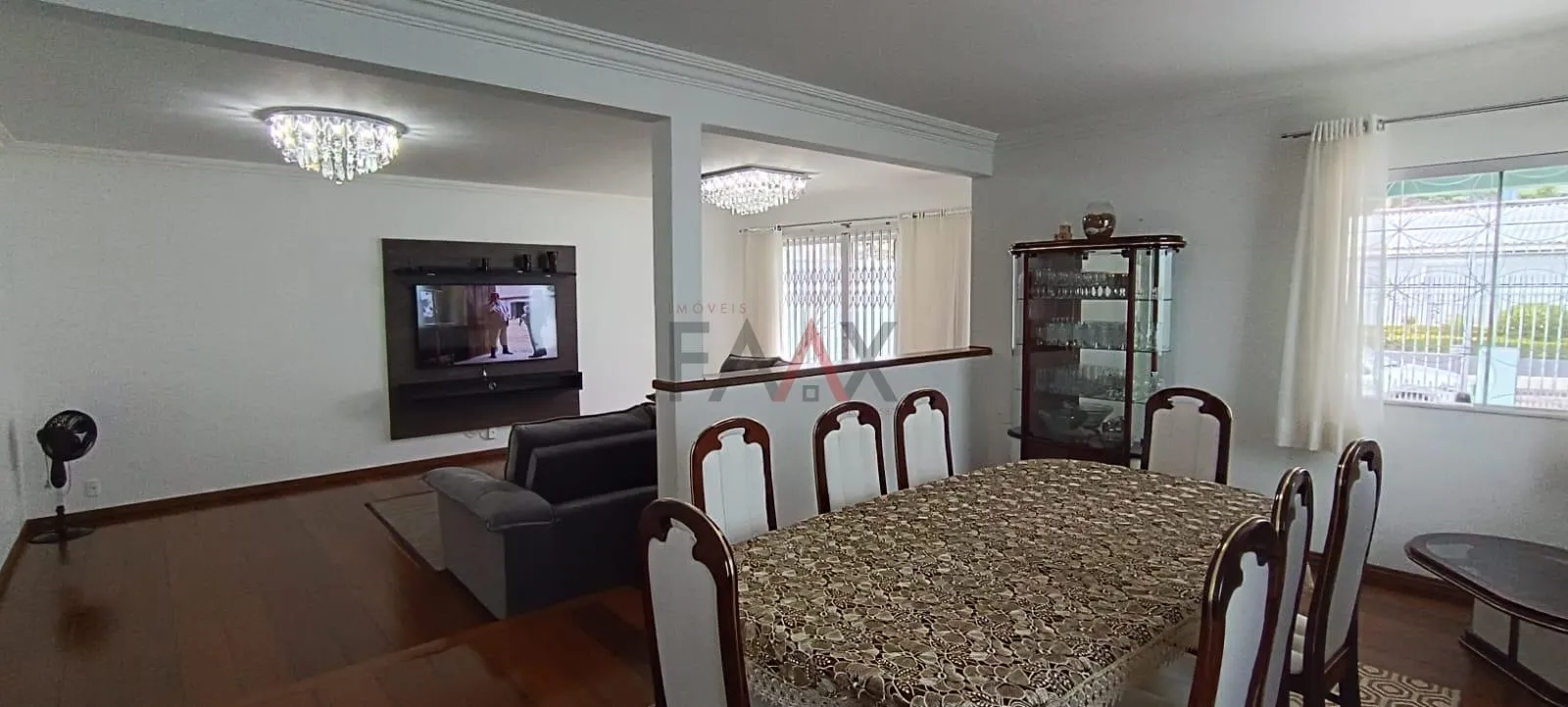 Imagem Casa com 5 dormitórios à venda,197.34 m , SANTANA, GUARAPUAVA - PR