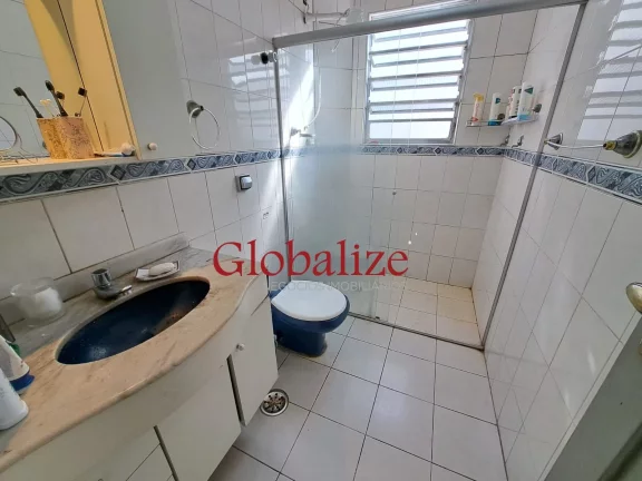Imagem Apartamento à venda com 2 quartos, 1 banheiro, 1 vaga por R$245.000,00 no Macuco em Santos