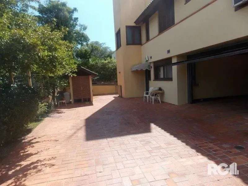 Imagem CASA EM CONDOMÍNIO DE ALTO PADRÃO