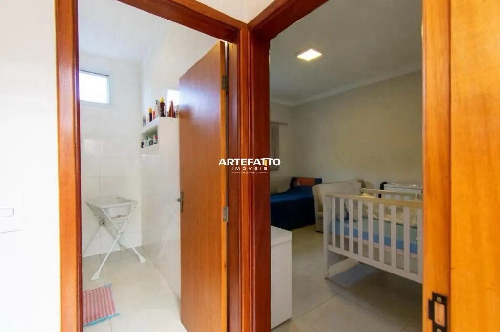 Imagem Sítio à venda em Cristais Paulista, Centro, com 3 quartos, 2500m2