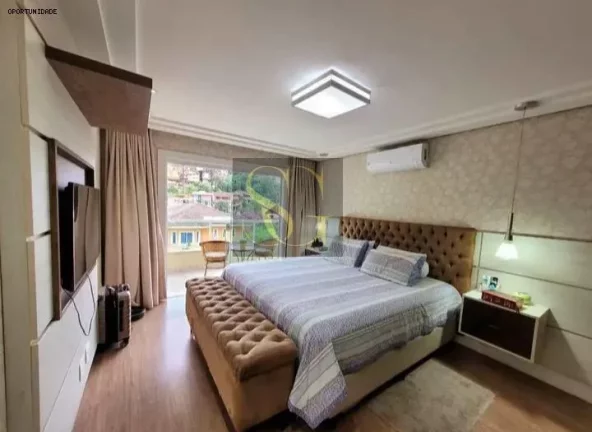 Imagem Casa para Venda em Teresópolis, Agriões, 4 dormitórios, 4 suítes, 5 banheiros, 4 vagas