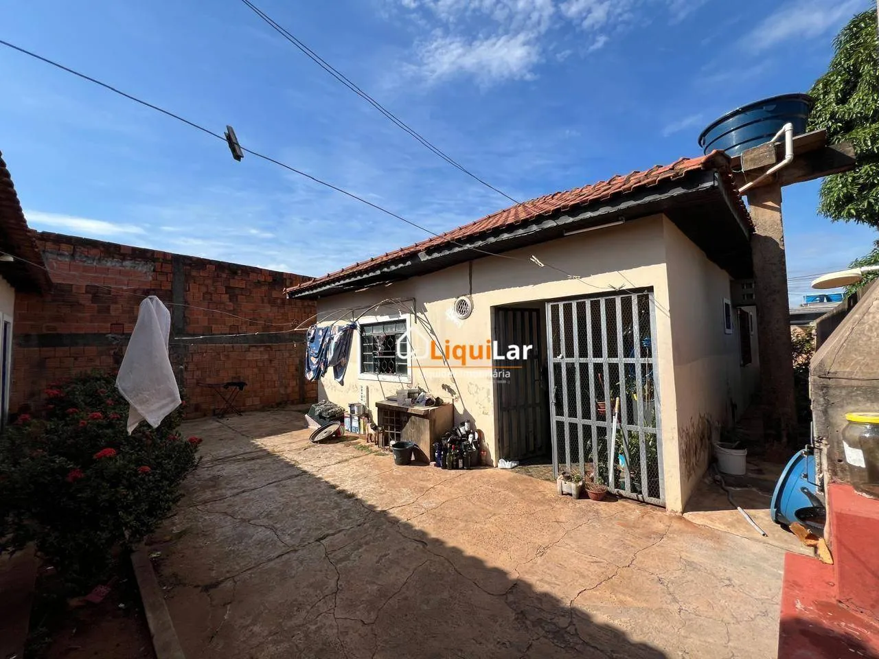 Imagem Casa com Edícula no Tiradentes - Excelente Oportunidade