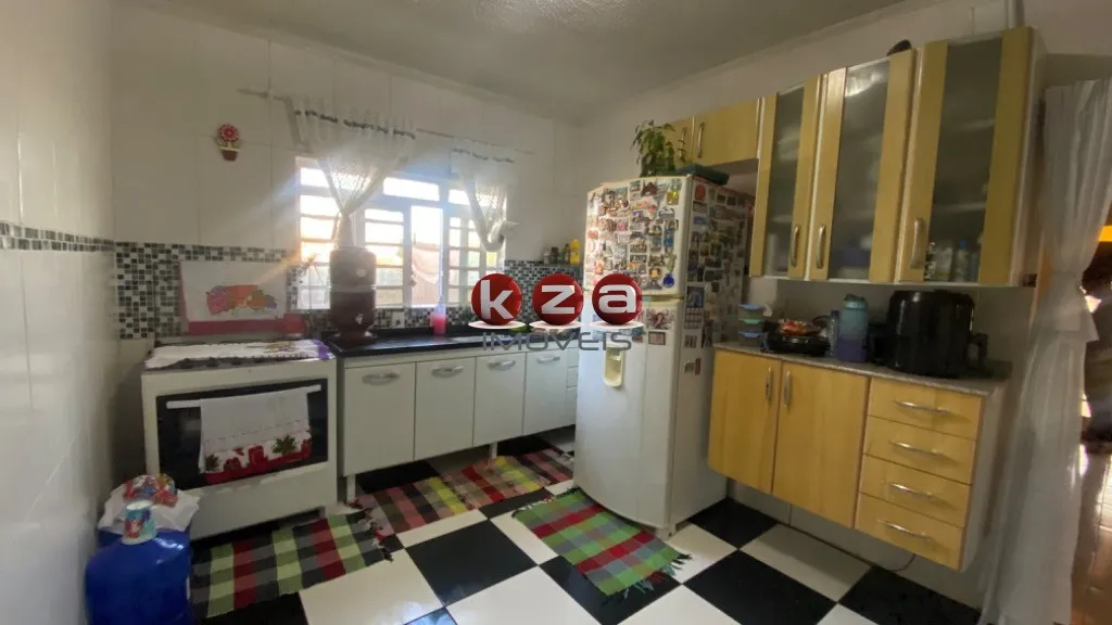 Imagem Imperdível oportunidade: Casa à venda em Valinhos-SP, bairro Jardim Santo Antônio! 2 quartos, 1 suíte, 1 sala, 3 banheiros, 3 vagas de garagem, 163 m².