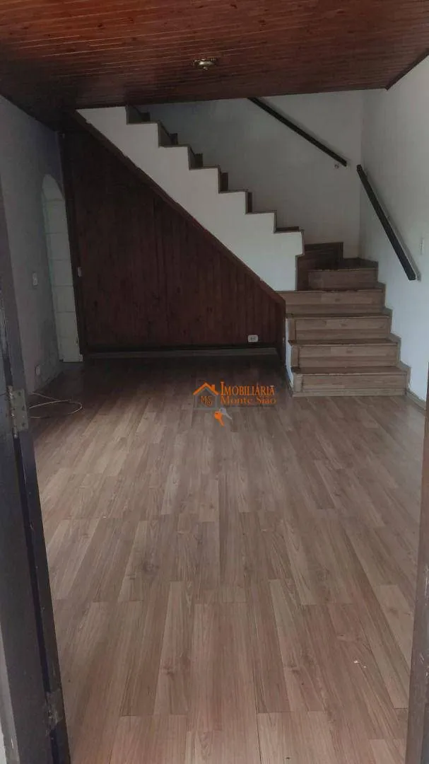 Imagem Sobrado com 2 dormitórios à venda, 117 m² por R$ 680.000,00 - Jardim Ipanema - Guarulhos/SP