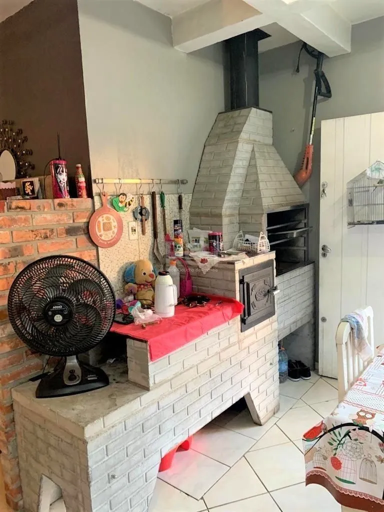 Imagem Casa de 175m², com 3 dormitórios