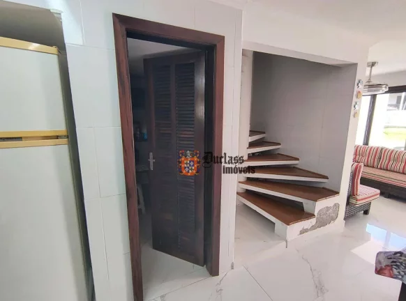 Imagem Sobrado com 2 dormitórios à venda, 92 m² por R$ 530.000,00 - Martim de Sá - Caraguatatuba/SP