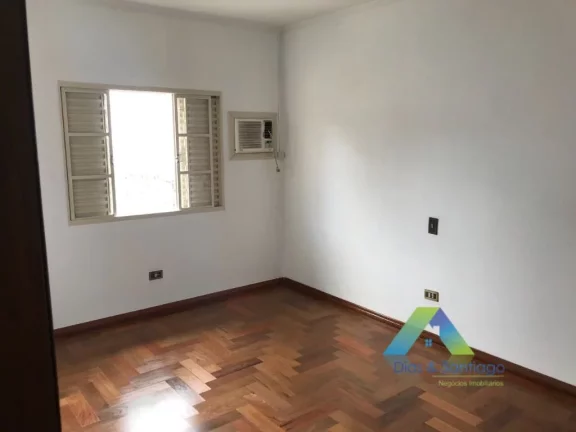 Imagem Campestre Sobrado 285 metros, 3 dormitórios, 1 suíte, área gourmet, com cozinha mineira, ótima localização e valor !!!