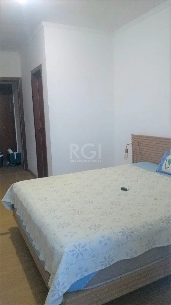 Imagem Casa no Centro de Gravatai de 2 dormitórios e vaga