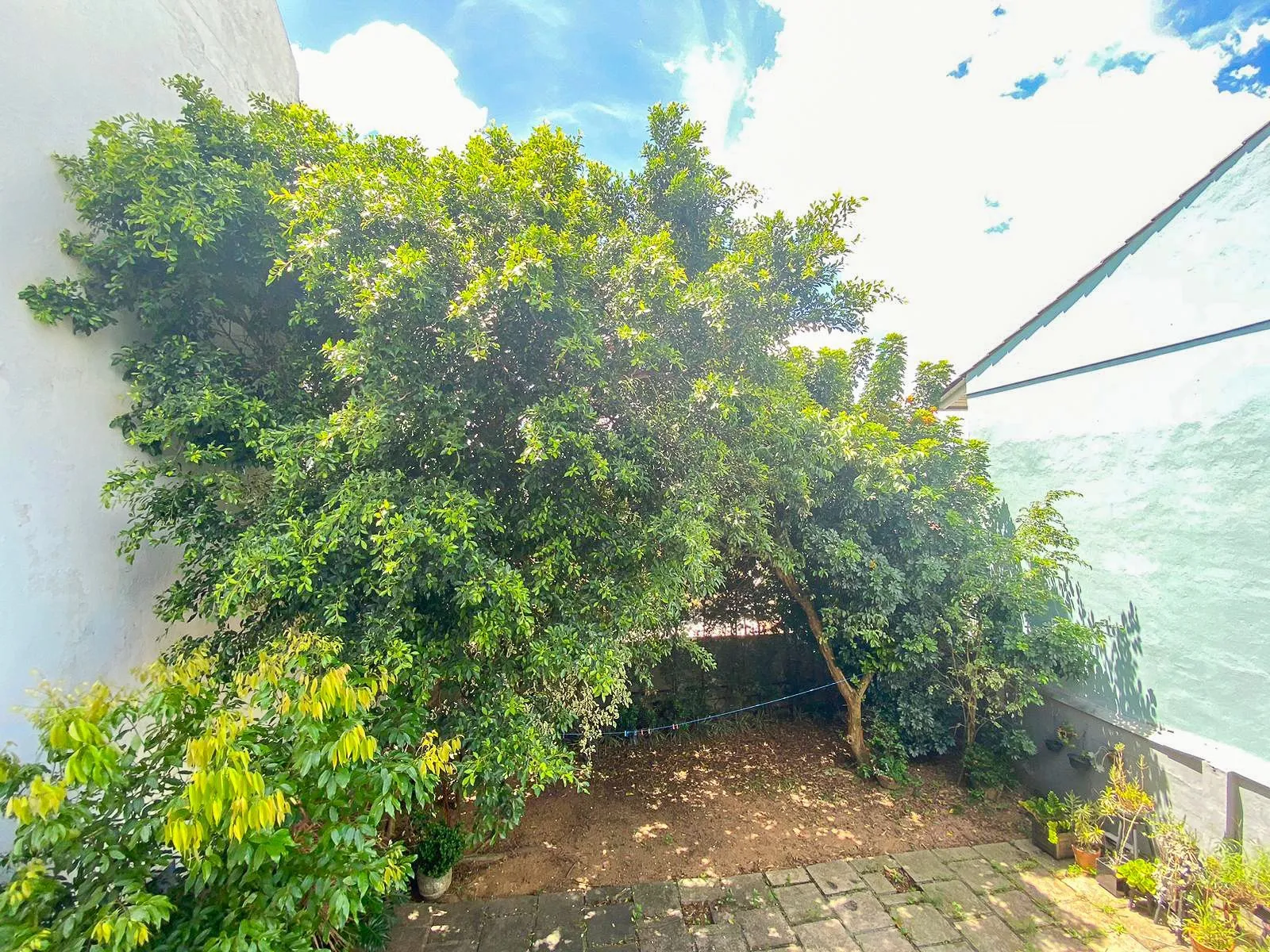 Imagem Casa / 4 Quartos / 1 Suíte / Churrasqueira / Jardim Itu Sabará / Porto Alegre / RS