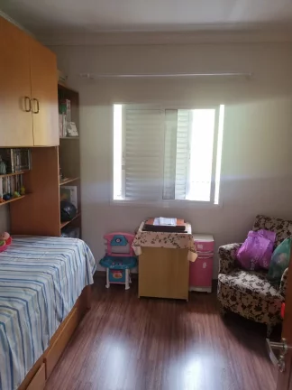 Imagem VENDO LINDO SOBRADO DE 03 DORMITÓRIOS NO BAIRRO CAMPO GRANDE!