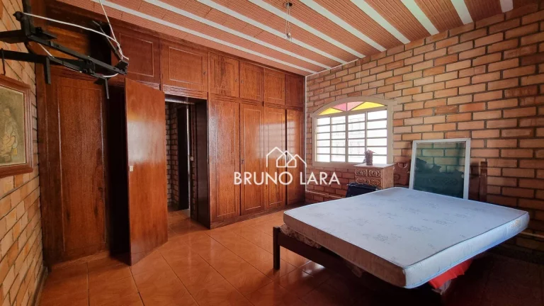 Imagem Casa disponível para locação no Centro em Igarapé-MG