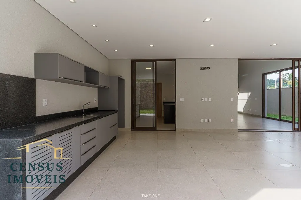 Foto do imóvel: Imperdível casa em condomínio à venda em Vinhedo-SP, bairro Recanto das Palmas, 3 quartos, 3 suítes, 5 banheiros, 4 vagas, 362m²! em Recanto das Palmas