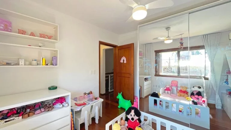 Imagem Casa para venda no bairro Teresópolis em Porto Alegre