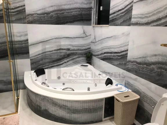 Imagem CASAL IMÓVEIS VENDE SOBRADO CIDADE JARDIM 2 4 SUÍTES + 2 VGS E ESPAÇO GOURMET PISICINA COM JACUZZI