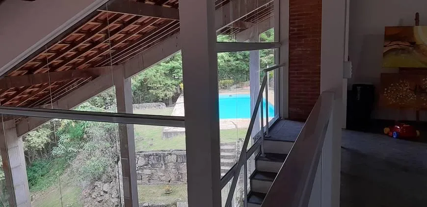 Imagem LINDA CASA- CONDOMÍNIO FECHADO