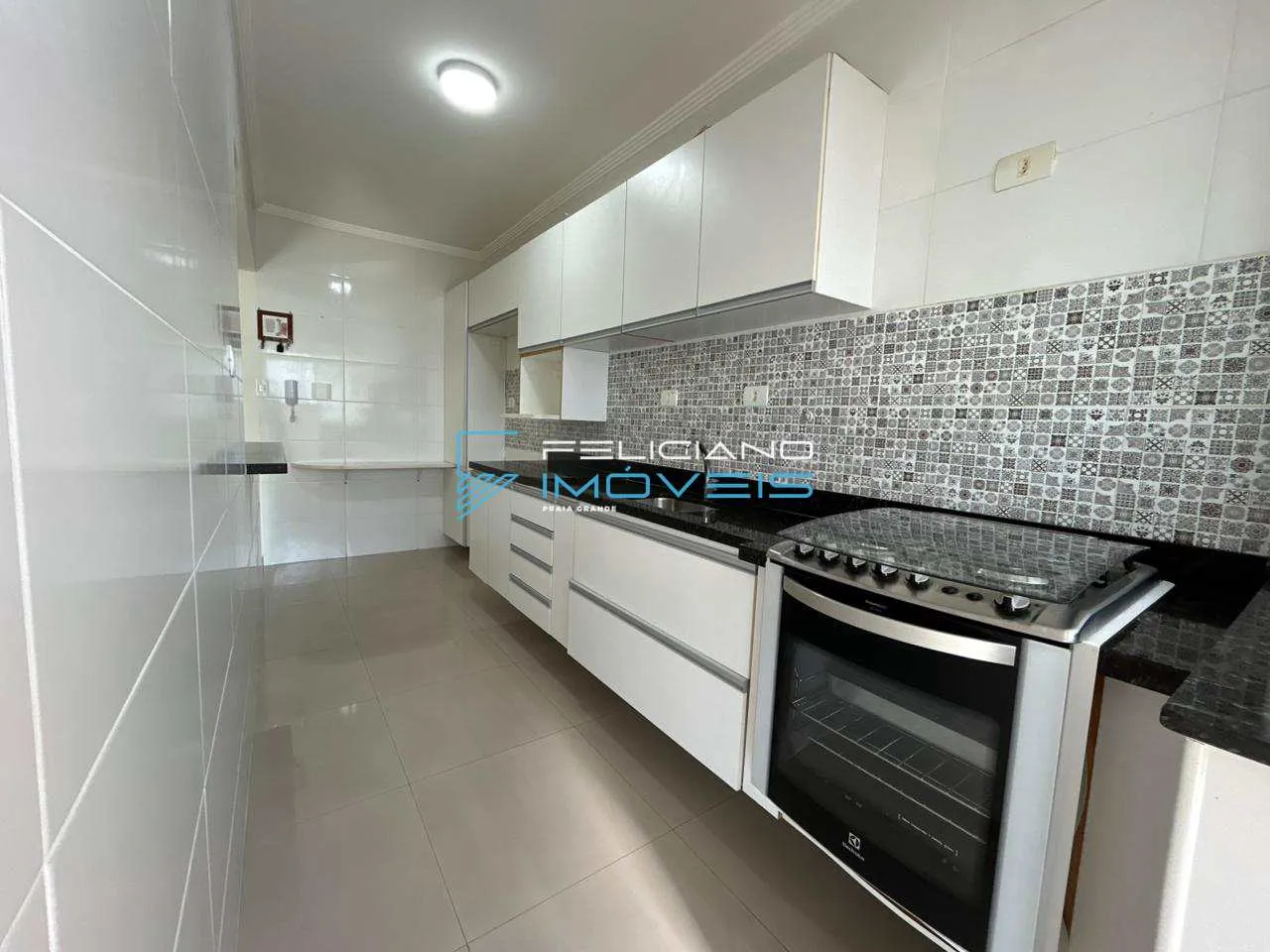 Imagem Apartamento com 2 quartos, Canto do Forte, Praia Grande, Cod: 7461