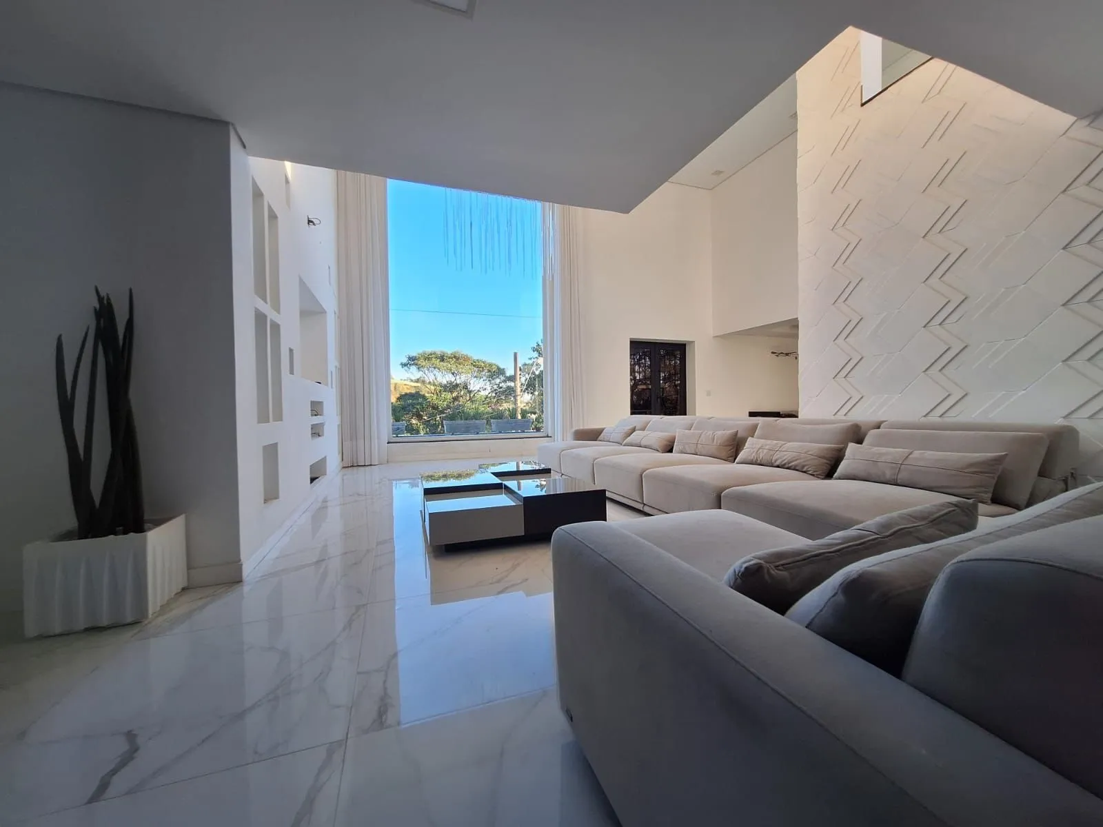 Foto do imóvel Elegância Excepcional: A Majestosa Mansão Resort de São Paulo em TABOÃO, MOGI DAS CRUZES - SP
