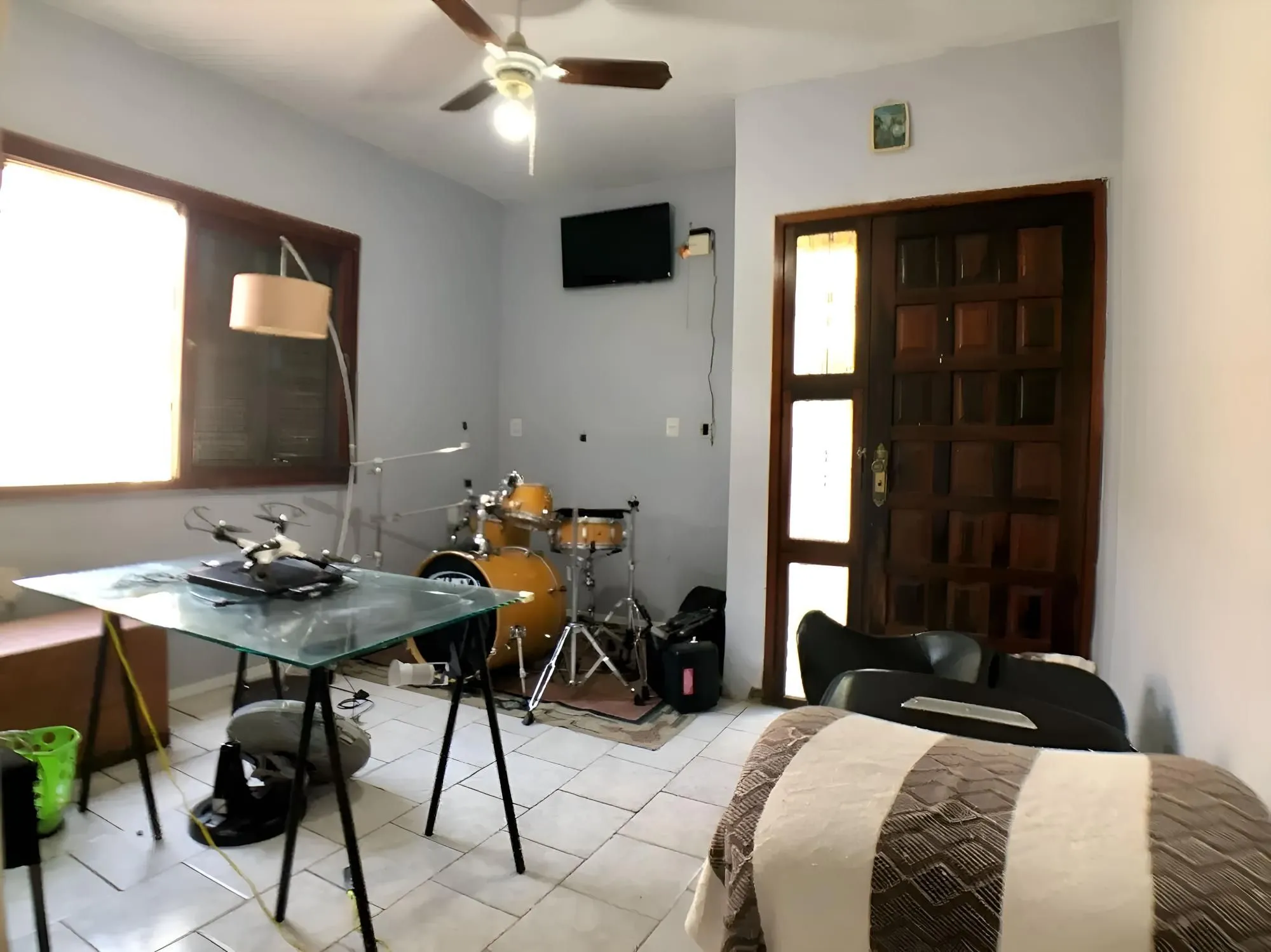 Imagem Casa com 2 dormitórios e 150m², no Bairro Jardim Sabará