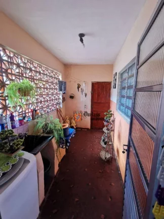 Imagem Casa com 2 dormitórios à venda, 164 m² por R$ 540.000,00 - Vila Vitória - Santo André/SP