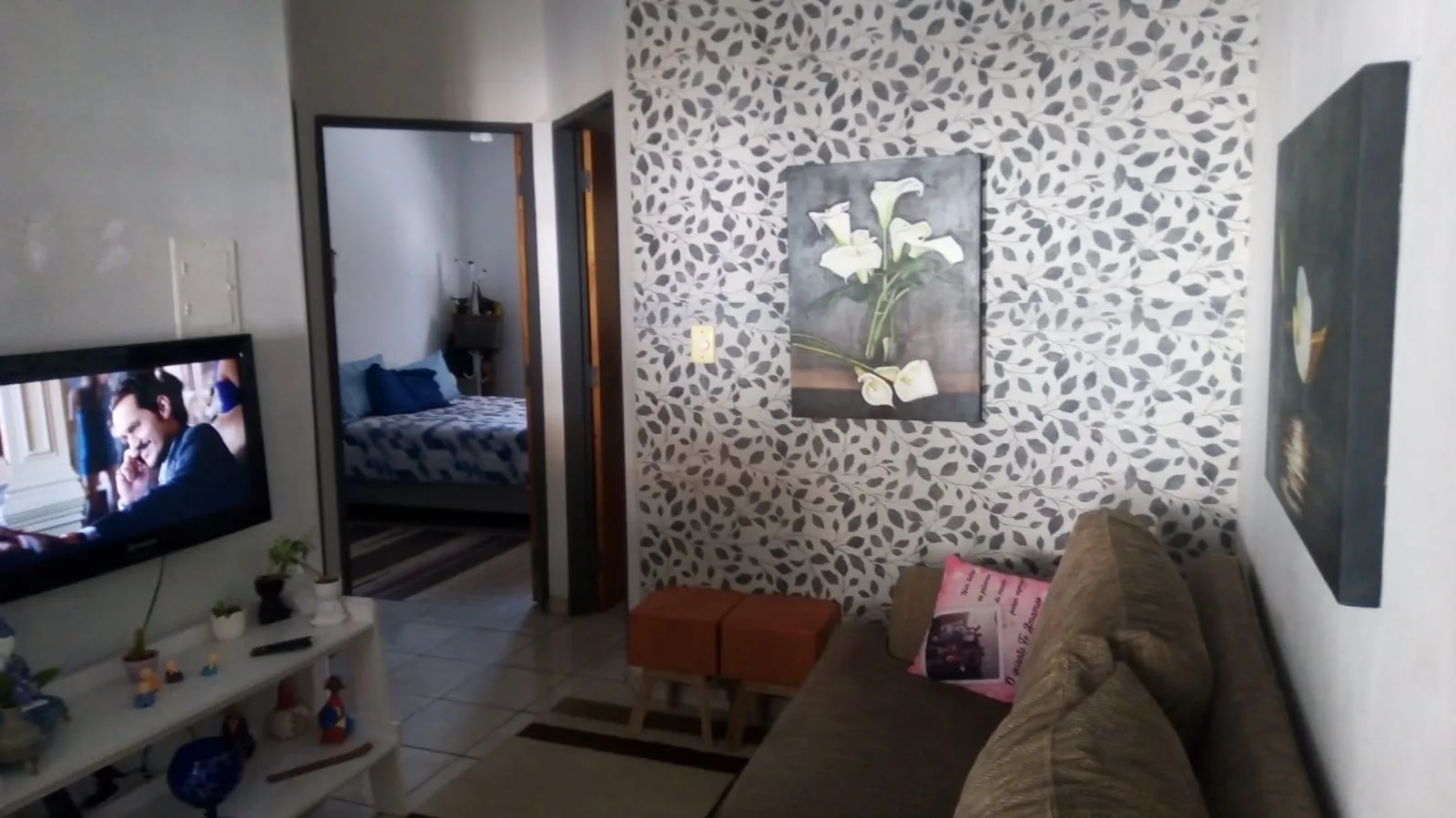 Imagem Casa no Wanel Ville V com Edícula ? 3 Quartos, Aquecimento Solar e Garagem para 2 Carros