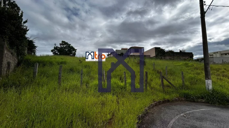 Imagem Terreno à venda, 550 m² por R$ 495.000,00 - Pinheirinho - Itajubá/MG