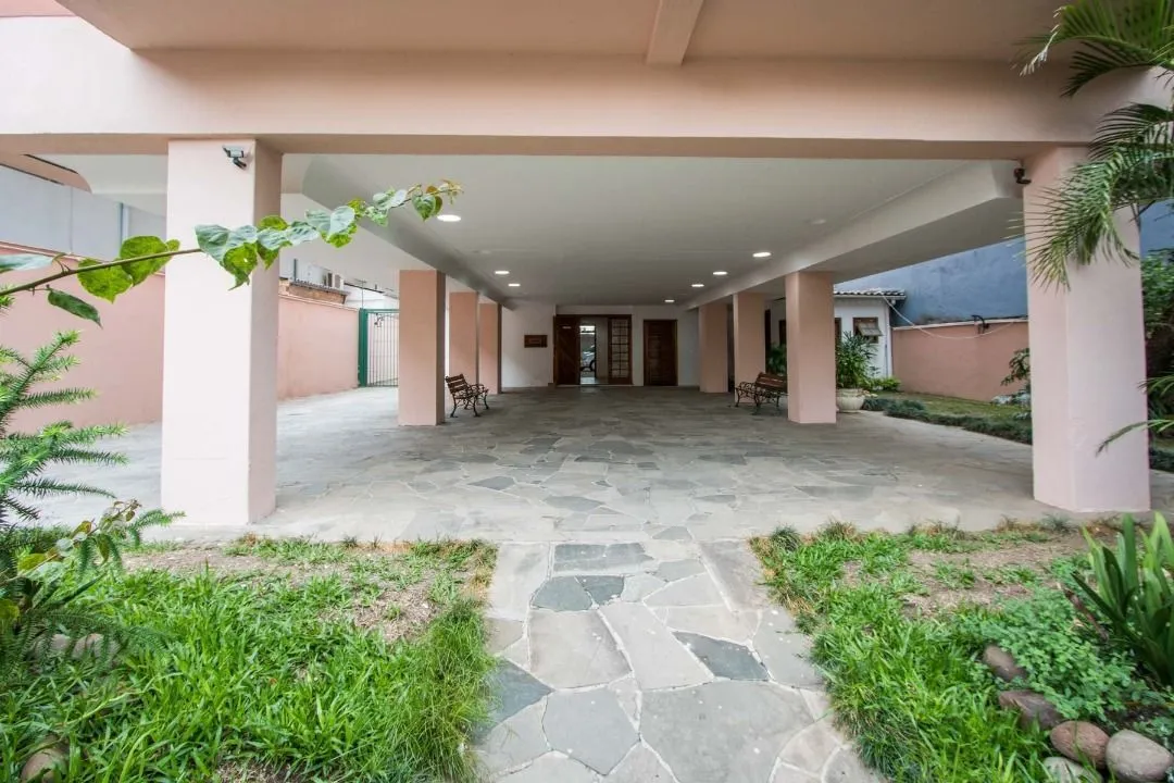 Imagem Apartamento para Venda - 70.7m², 2 dormitórios, 1 vaga - Tristeza
